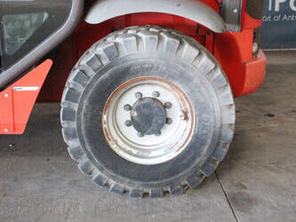 2013-manitou-mlt627-1449410-46947540