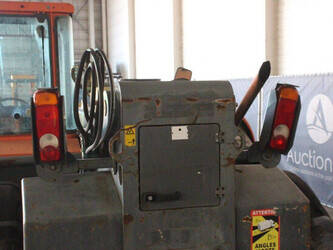 2005-jlg-4013-46947633