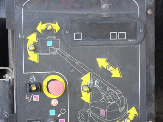 2015-jlg-680s-46947743