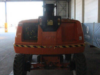 2014-jlg-400s-46947757