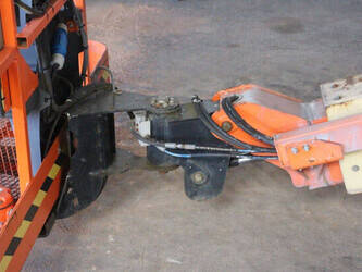 2014-jlg-400s-46947766