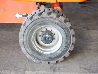 2014-jlg-400s-46947768