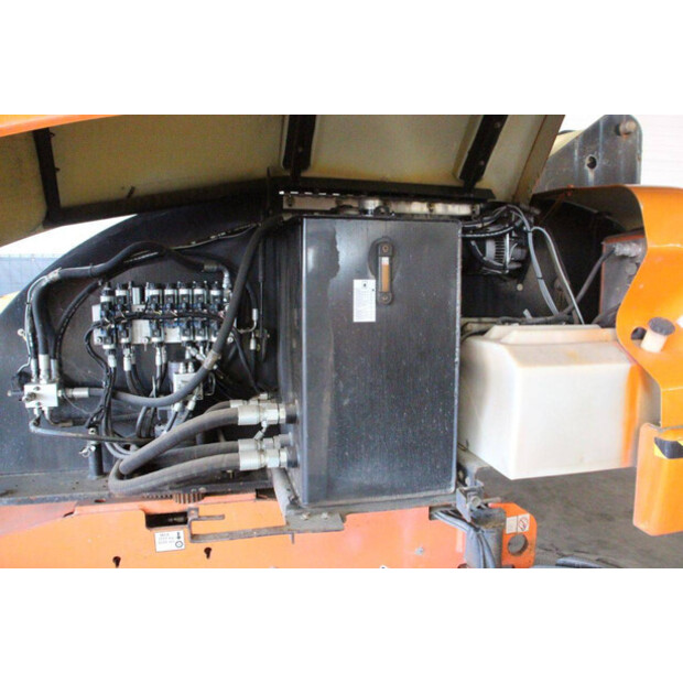 2014 جيه ال جي 400S-46947770