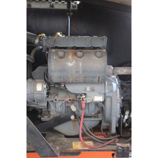 2014 جيه ال جي 400S-46947774