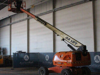2014-jlg-400s-46947779