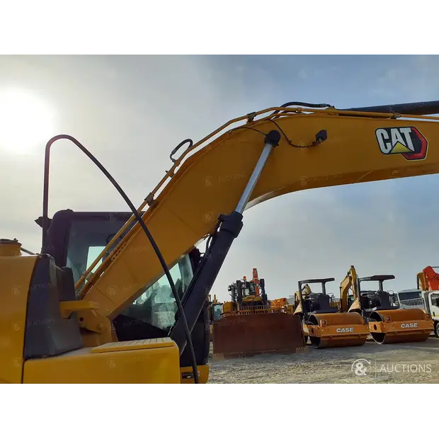 2021 Caterpillar 323D3-46948082