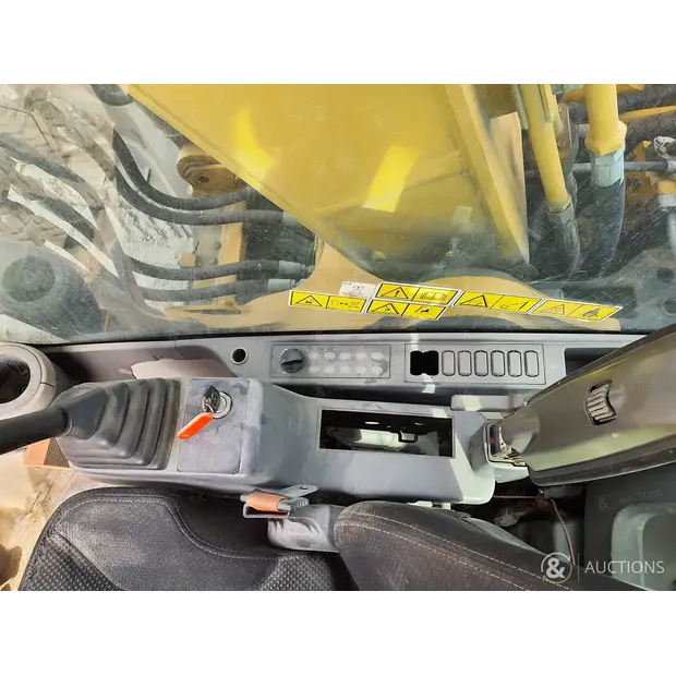 2021 Caterpillar 323D3-46948101