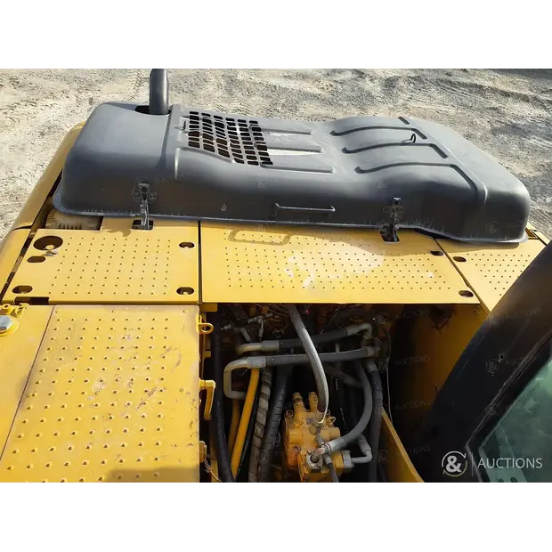 2021 Caterpillar 323D3-46948115