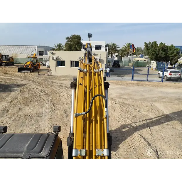 2021 Caterpillar 323D3-46948119