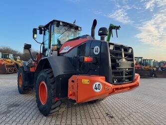 hitachi-zw180-6-46956259