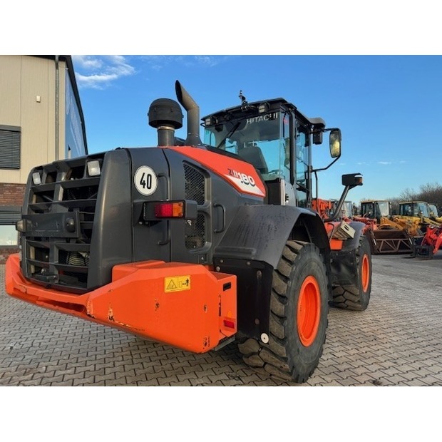 Hitachi ZW180-6-46956260