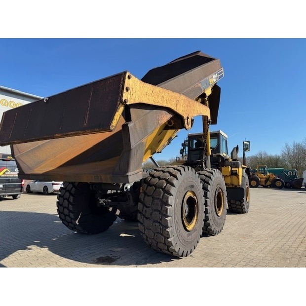 Komatsu HM400-1-46956308