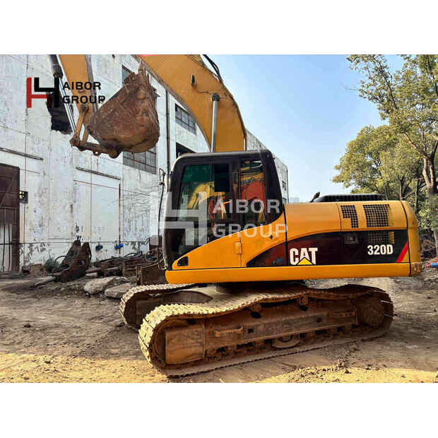 2021 Caterpillar 320D-46961591