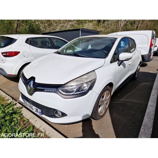 2015 رينو Clio-46963880