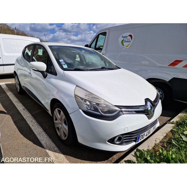 2015 رينو Clio-46963881