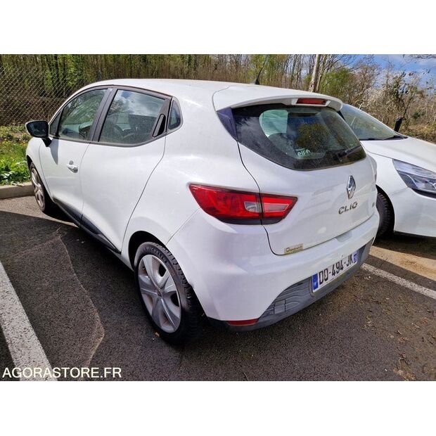 2015 رينو Clio-46963883