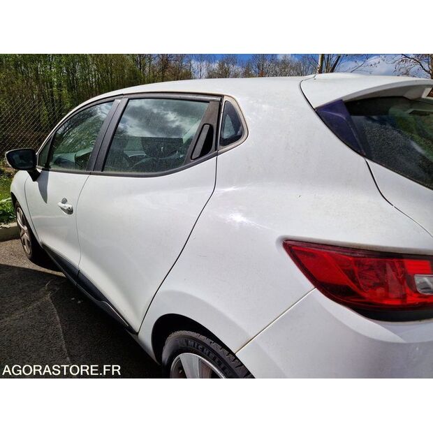 2015 رينو Clio-46963903