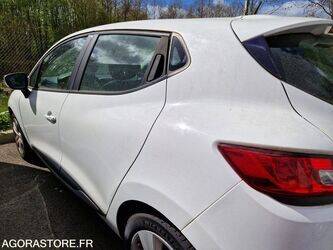 2015-renault-clio-1449539-46963903