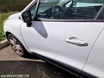 2015-renault-clio-1449539-46963907