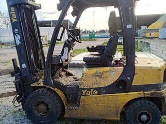 yale-gdp25vx-1449541-46964003