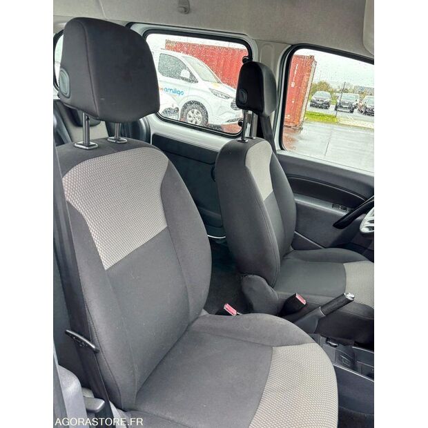 2019 رينو Kangoo-46964107