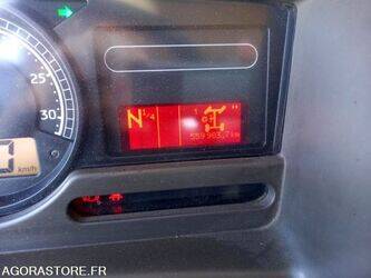 2008-renault-premium-lander-1449549-46964193