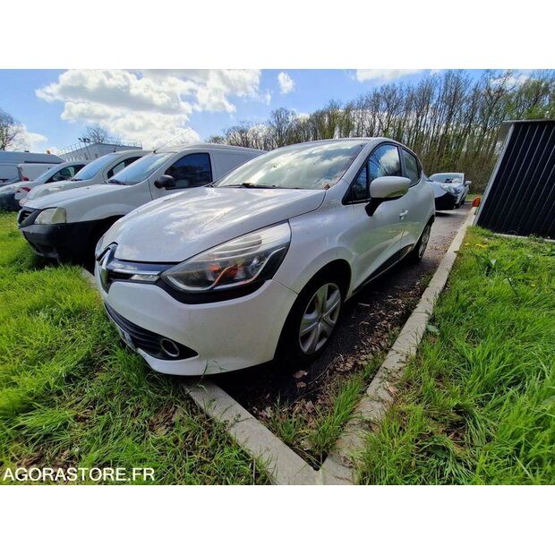 2015 رينو Clio-46964216