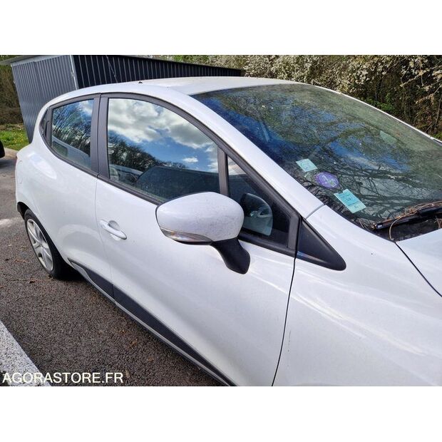 2015 رينو Clio-46964229