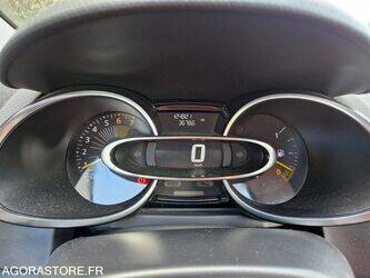 2015-renault-clio-1449550-46964240