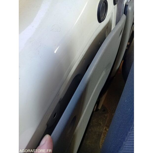 2011 Renault Trafic-46964398