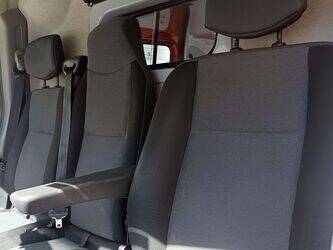 2015-renault-master-1449556-46964455