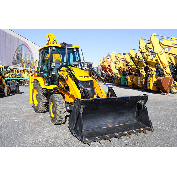 2025 JCB 3DX SUPER-46965386