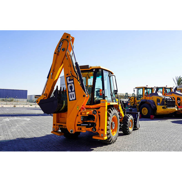 2025 JCB 3DX SUPER-46965396