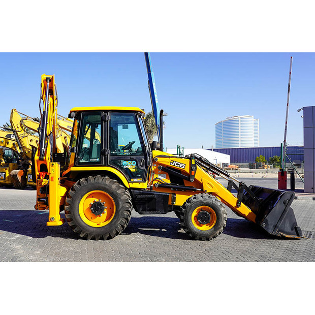 2025 JCB 3DX SUPER-46965397