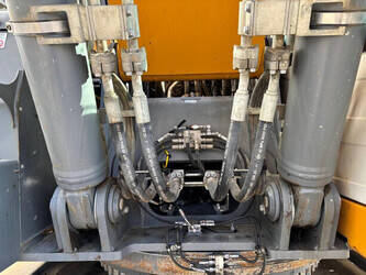 2021-liebherr-r-945-1449164-46966048