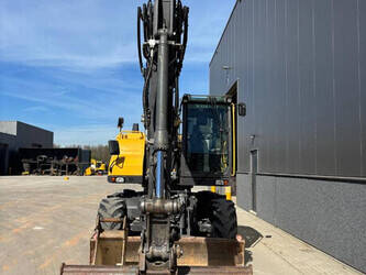 2017-volvo-ew140d-1443582-46966162