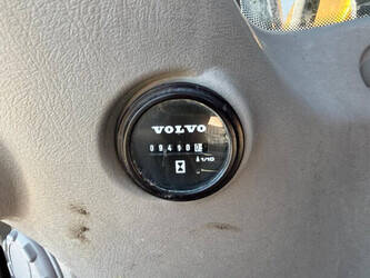 2017-volvo-ew140d-1443582-46966165