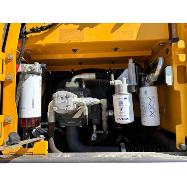 2017 فولفو EW140D-46966172