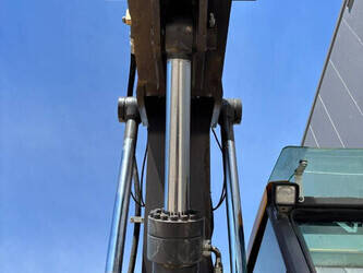 2017-volvo-ew140d-1443582-46966180