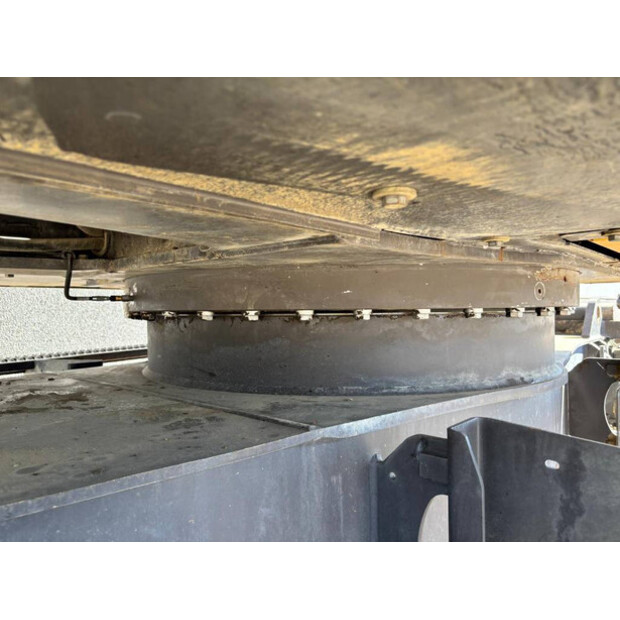 2017 فولفو EW140D-46966188