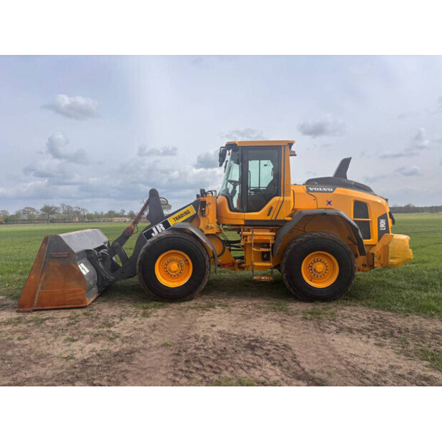 2017 Volvo L90H-46966193