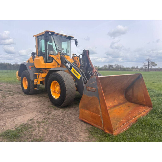 2017 Volvo L90H-46966199