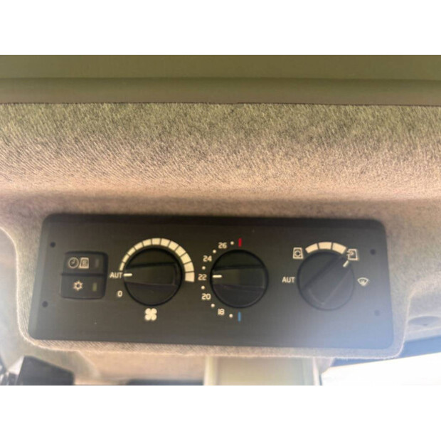 2017 Volvo L90H-46966211