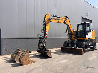 2015-liebherr-a912-46966329