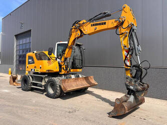 2015-liebherr-a912-46966335