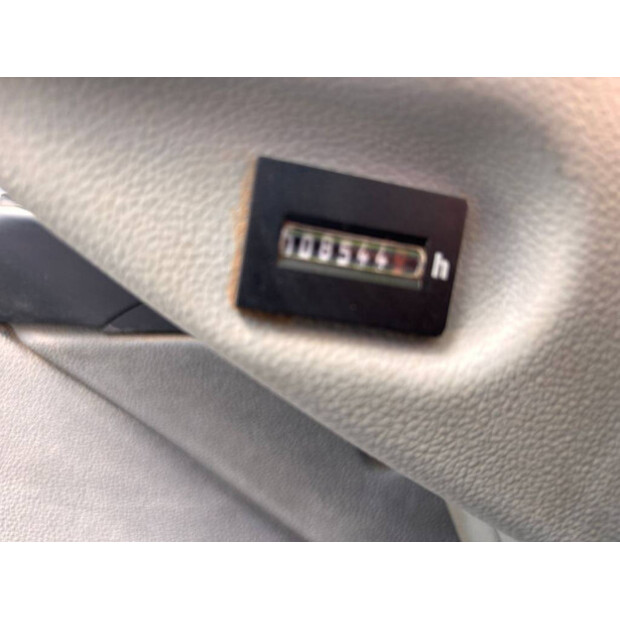 2015 Liebherr A912-46966339