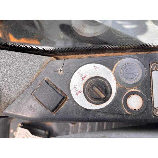 2015 Liebherr A912-46966341