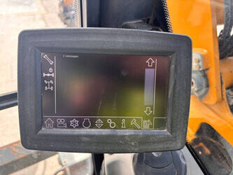 2015-liebherr-a912-46966346