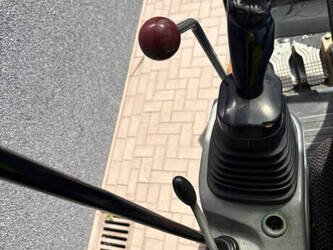 2015-liebherr-a912-46966349