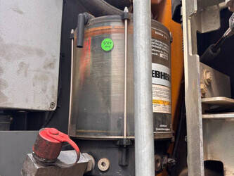 2015-liebherr-a912-46966359